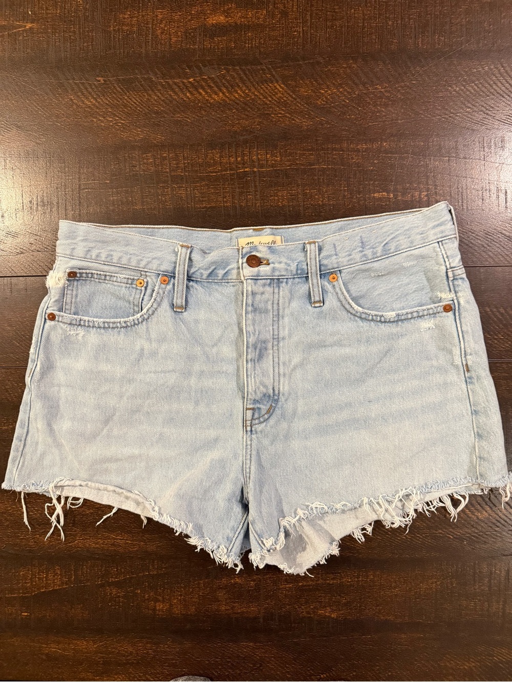 Madewell Relaxed Denim Shorts Cedarcroft Wash Size 31 Distressed Raw Hem - Picture 4 of 12